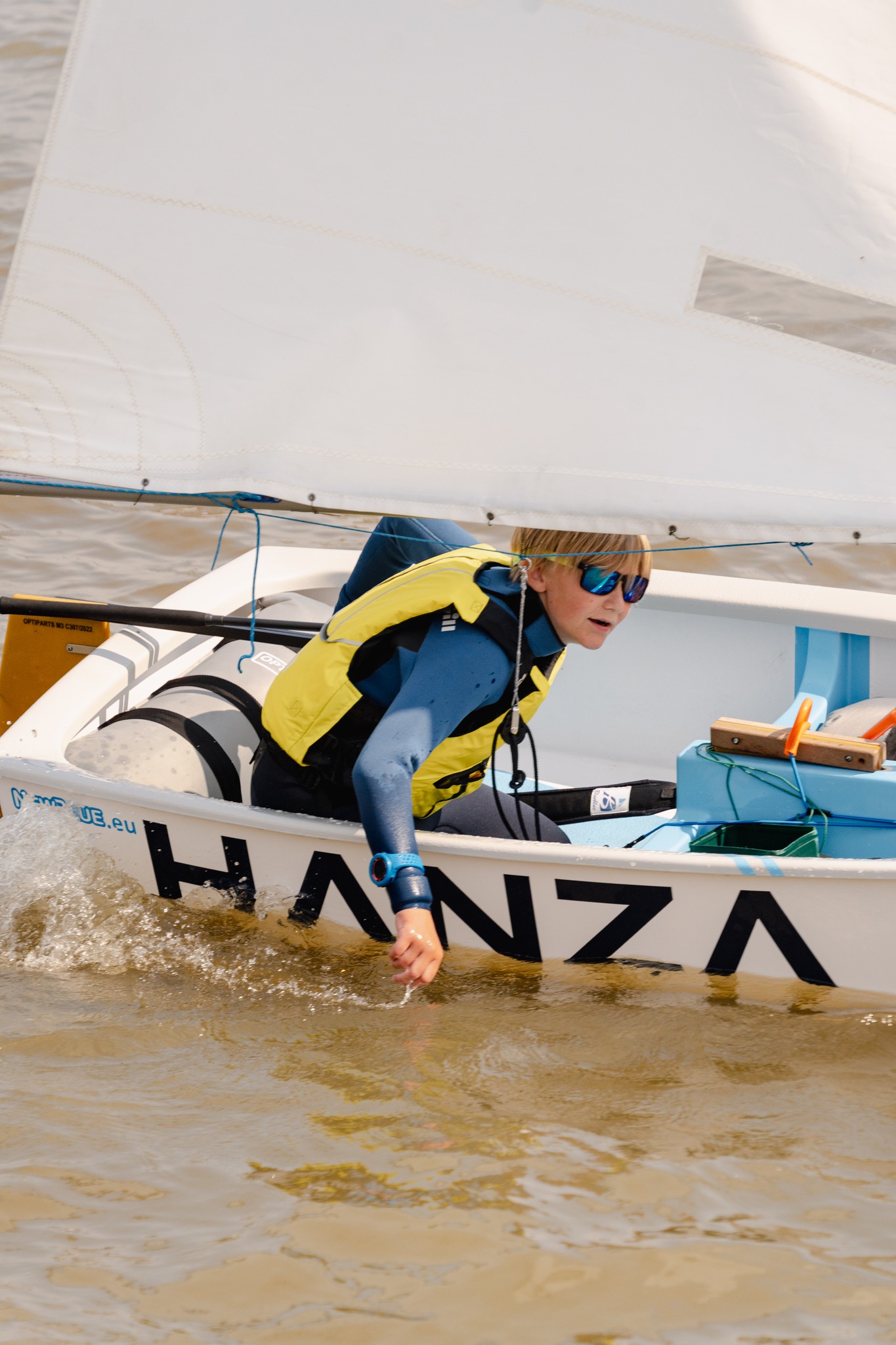 518877558 3667733613359382 2460677488002986456 N